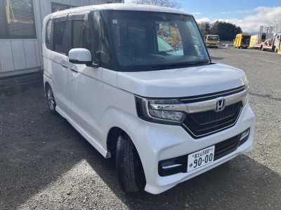 HONDA N BOX CUSTOM