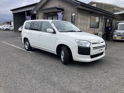 TOYOTA SUCCEED VAN