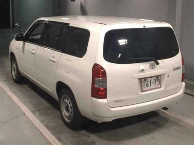 TOYOTA SUCCEED VAN