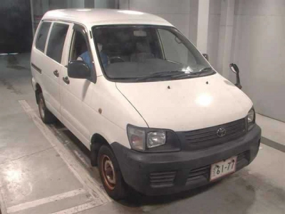 TOYOTA LITE ACE VAN