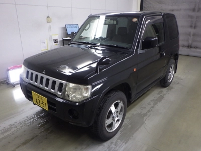 MITSUBISHI PAJERO MINI