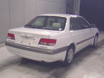 TOYOTA CARINA