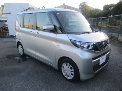 NISSAN ROOX