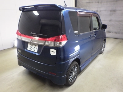 MITSUBISHI DELICA D:2