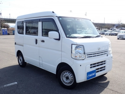NISSAN NV100 CLIPPER