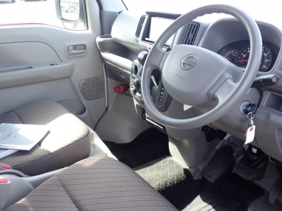 NISSAN NV100 CLIPPER