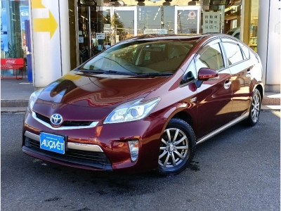 TOYOTA PRIUS PHV