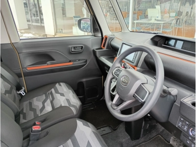 DAIHATSU TANTO FUN CROSS