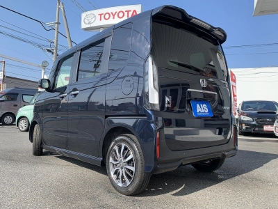 HONDA N BOX CUSTOM