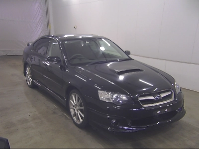 SUBARU LEGACY B4