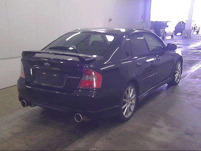 SUBARU LEGACY B4
