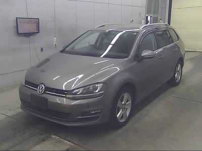 VOLKSWAGEN GOLF WAGON