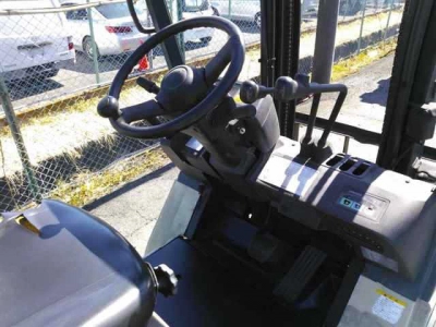 TOYOTA  FORKLIFT 