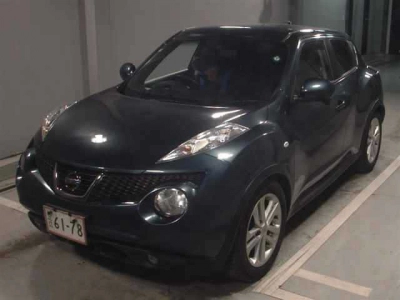 NISSAN JUKE