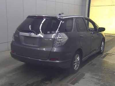HONDA FIT SHUTTLE
