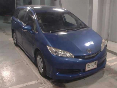 TOYOTA WISH