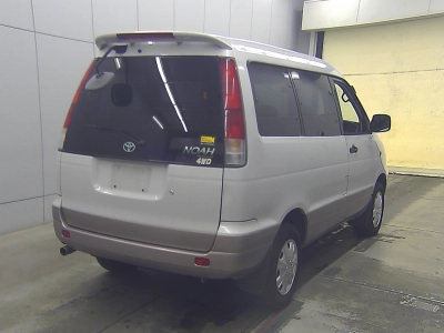 TOYOTA TOWN ACE NOAH