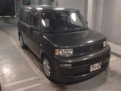 TOYOTA BB