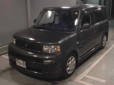 TOYOTA BB