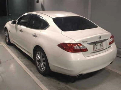 NISSAN FUGA HYBRID