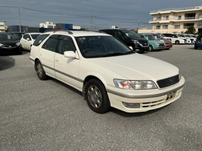 TOYOTA MARK II QUALIS