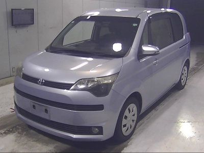 TOYOTA SPADE