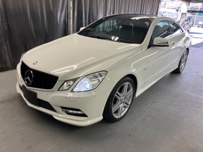 MERCEDES BENZ E CLASS