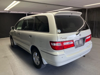 NISSAN PRESAGE