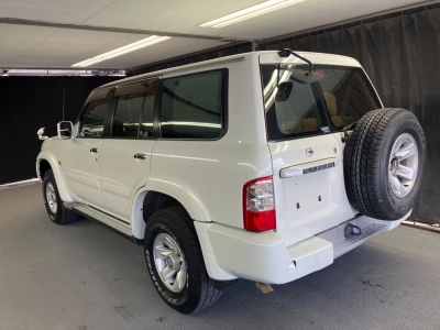 NISSAN SAFARI
