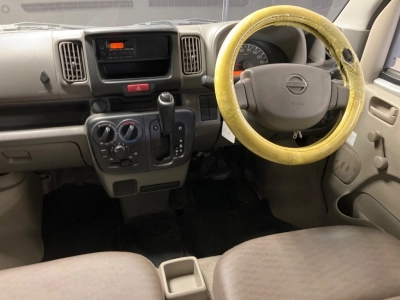 NISSAN NV100 CLIPPER