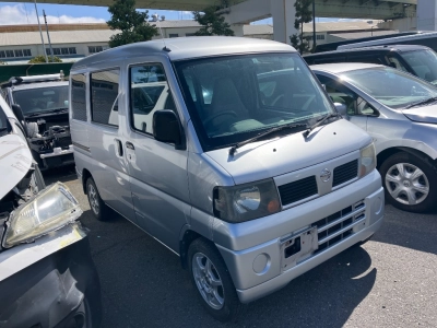 NISSAN CLIPPER VAN