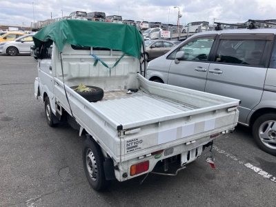 NISSAN NT100 CLIPPER