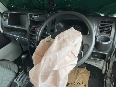 NISSAN NT100 CLIPPER