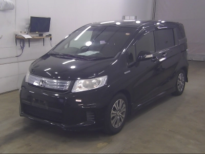 HONDA FREED SPIKE