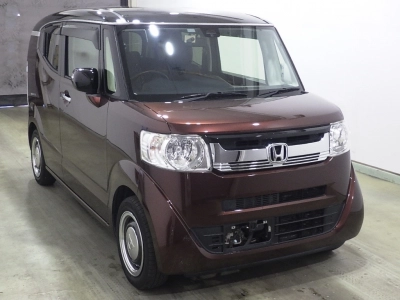 HONDA N-BOX SLASH