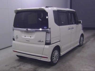 HONDA N BOX +