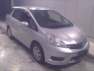 HONDA FIT SHUTTLE