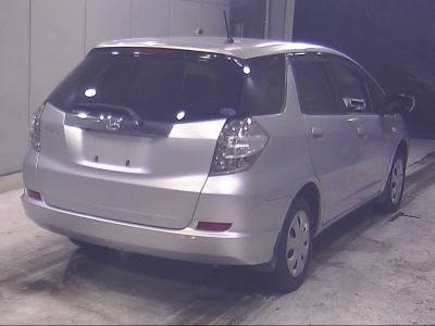 HONDA FIT SHUTTLE
