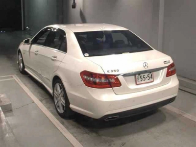 MERCEDES BENZ E CLASS