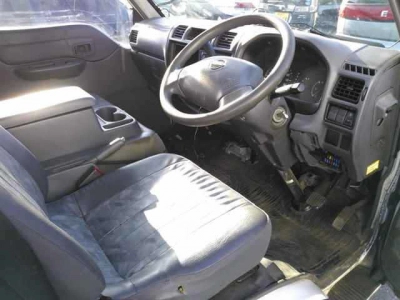 NISSAN VANETTE TRUCK
