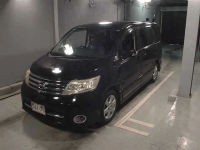 NISSAN SERENA