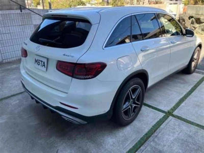 MERCEDES BENZ GLC