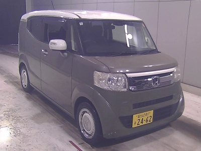 HONDA N-BOX SLASH