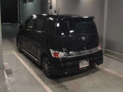 TOYOTA BB