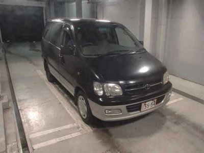 TOYOTA TOWN ACE NOAH