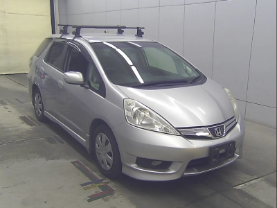HONDA FIT SHUTTLE