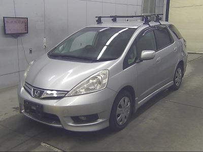 HONDA FIT SHUTTLE