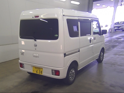NISSAN NV100 CLIPPER