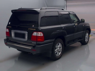 TOYOTA LAND CRUISER 100