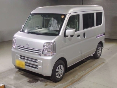 NISSAN CLIPPER VAN